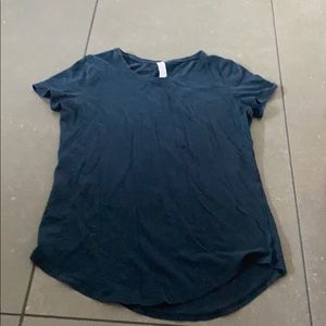 Lulu lemon shirt